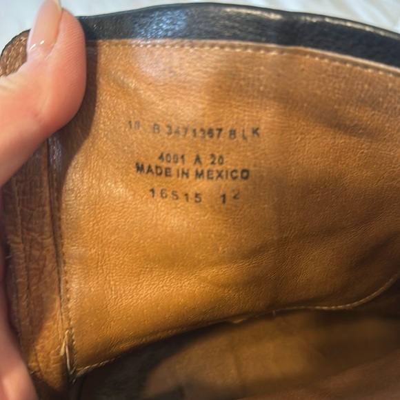 FRYE Phillip Harness Short Women’s Leather Boots Sz 10 EUC in black. - Picture 2 of 9